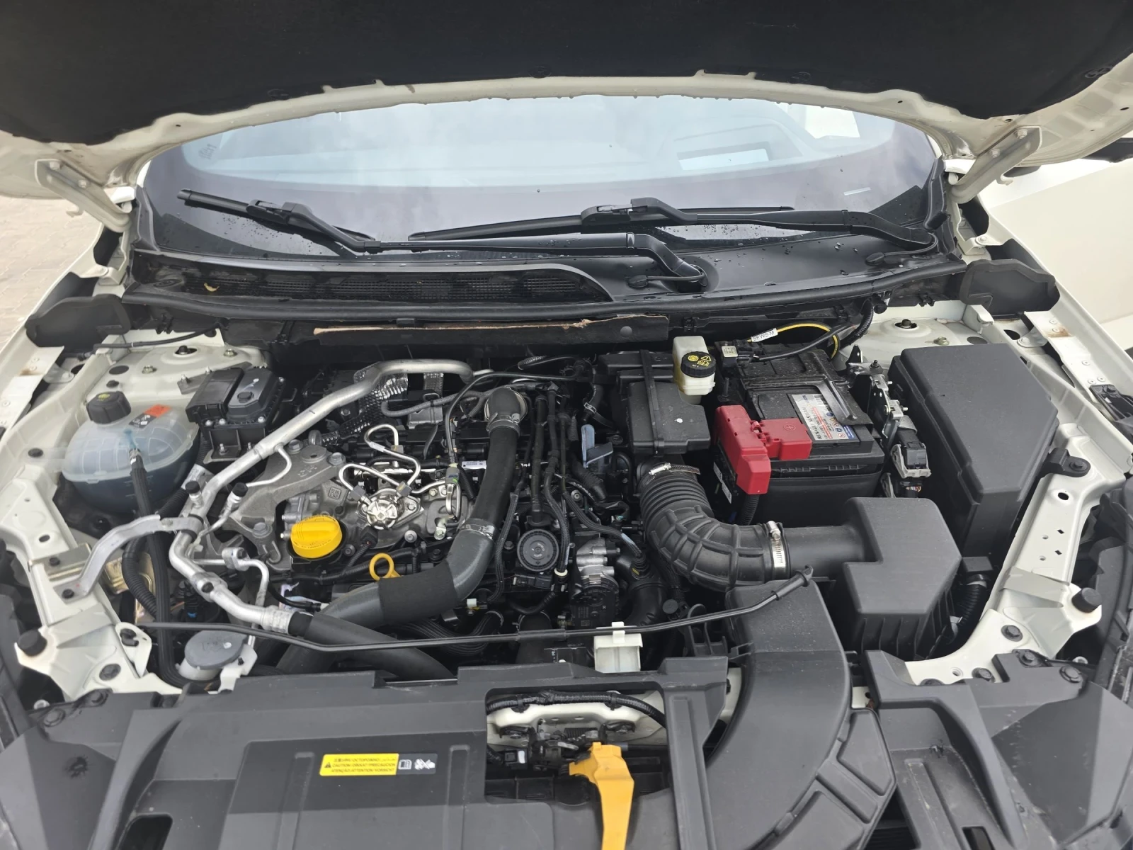 Nissan Qashqai 4?4 ШВЕЙЦАРИЯ ЛИЗИНГ ПЕРФЕКТЕН, снимка 15 - Автомобили и джипове - 55211591