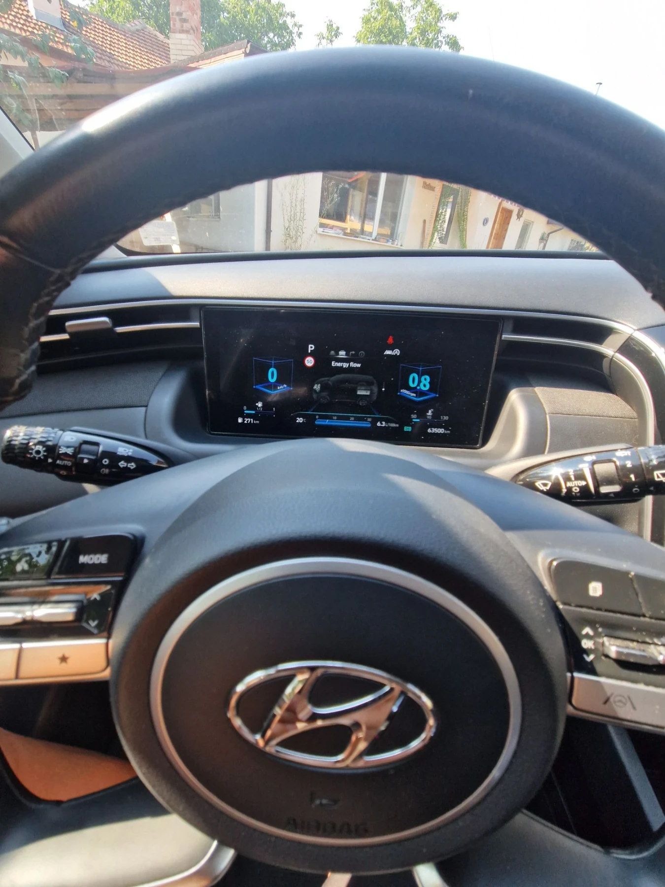 Hyundai Tucson 63 х. км, снимка 5 - Автомобили и джипове - 55704136