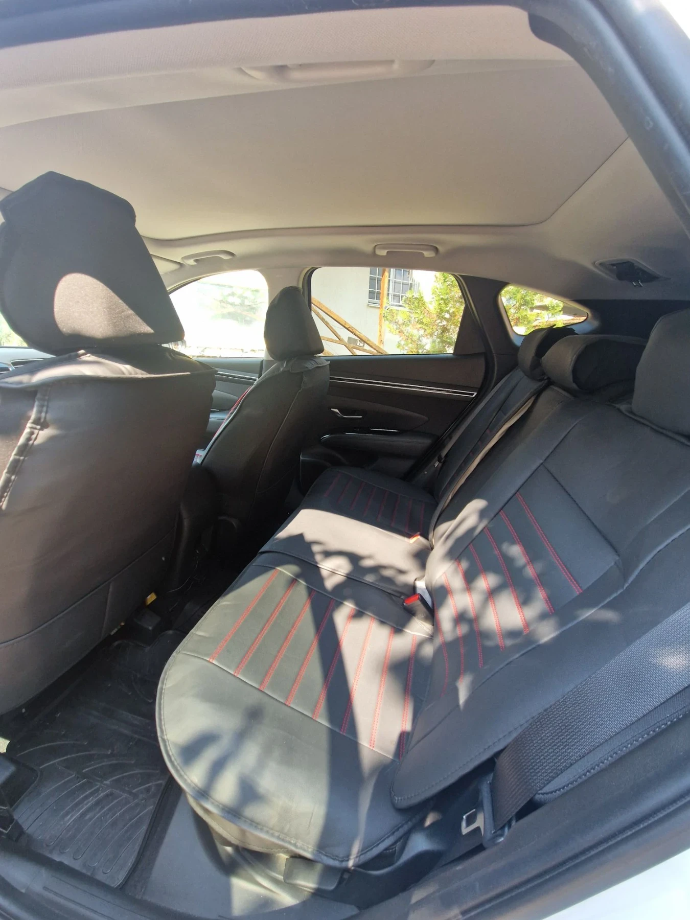 Hyundai Tucson 63 х. км, снимка 13 - Автомобили и джипове - 55704136