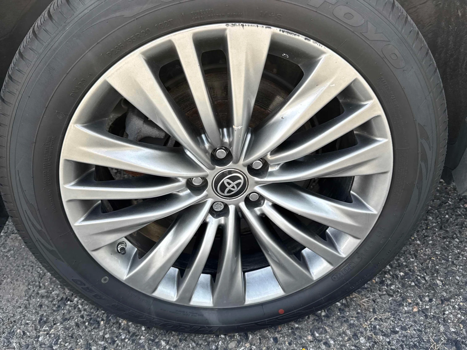 Toyota Highlander * Hybrid Limited AWD * CARFAX * АВТОКРЕДИТ, снимка 7 - Автомобили и джипове - 56087198