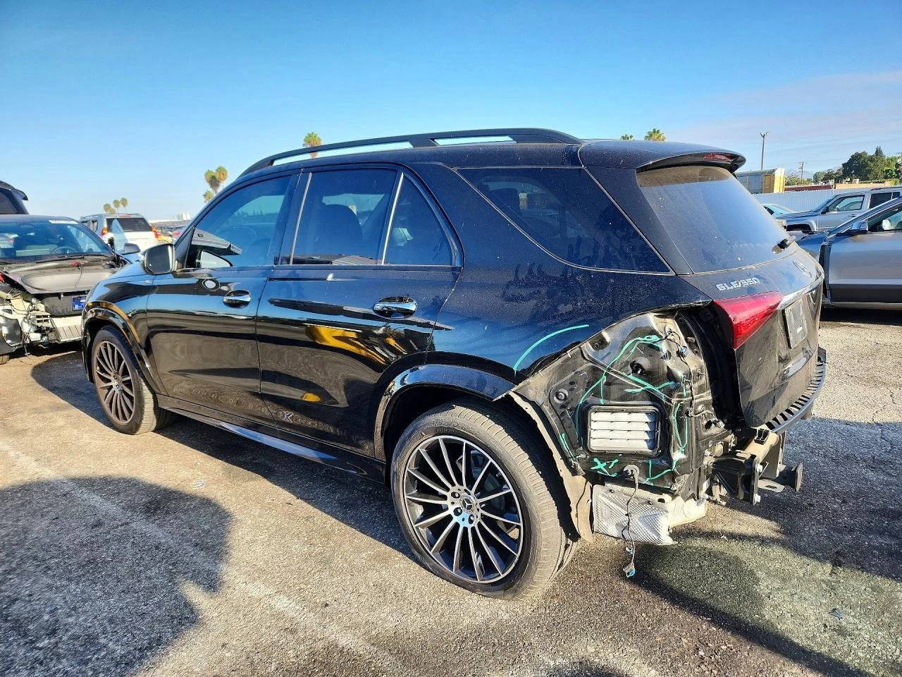 Mercedes-Benz GLE 4MATIC, снимка 2 - Автомобили и джипове - 56346873