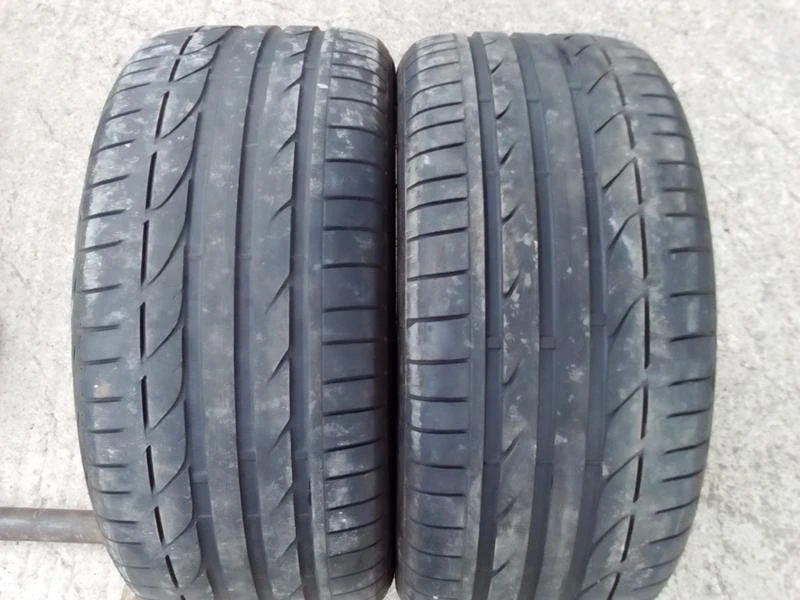 Гуми Летни 275/40R19, снимка 9 - Гуми и джанти - 18871875