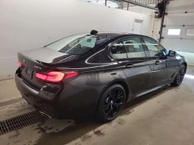 BMW 530E * XDRIVE * CARFAX * 2 КЛЮЧА * ПАНОРАМА, снимка 3