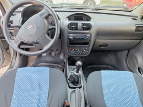 Opel Corsa 1.0i Климатик, снимка 6