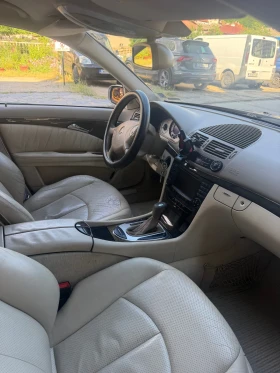 Mercedes-Benz E 220, снимка 8