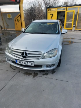 Mercedes-Benz C 200 220, снимка 4