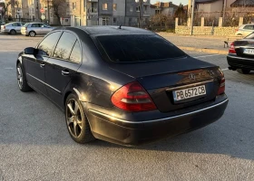 Mercedes-Benz E 220, снимка 6 - Автомобили и джипове - 53672018