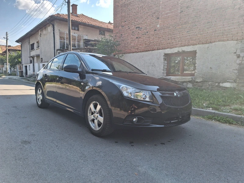 Chevrolet Cruze 1.8, снимка 5 - Автомобили и джипове - 47560433