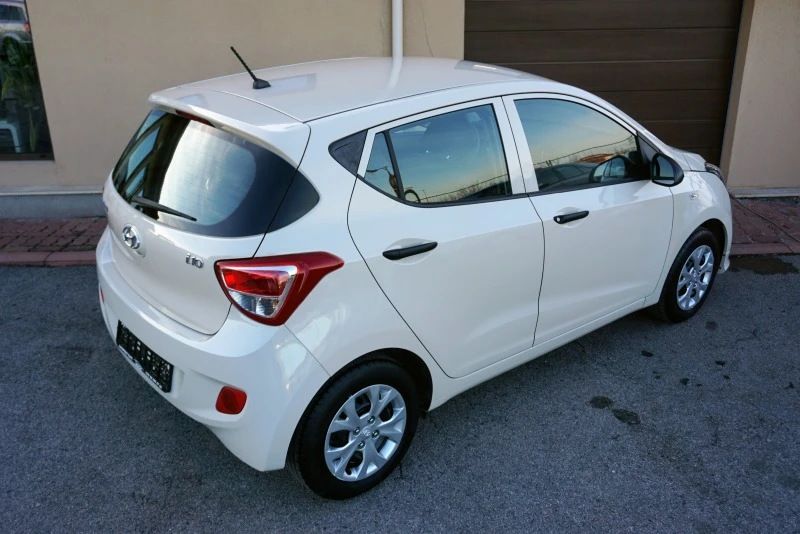 Hyundai I10 1.0i Classic, снимка 3 - Автомобили и джипове - 43974192