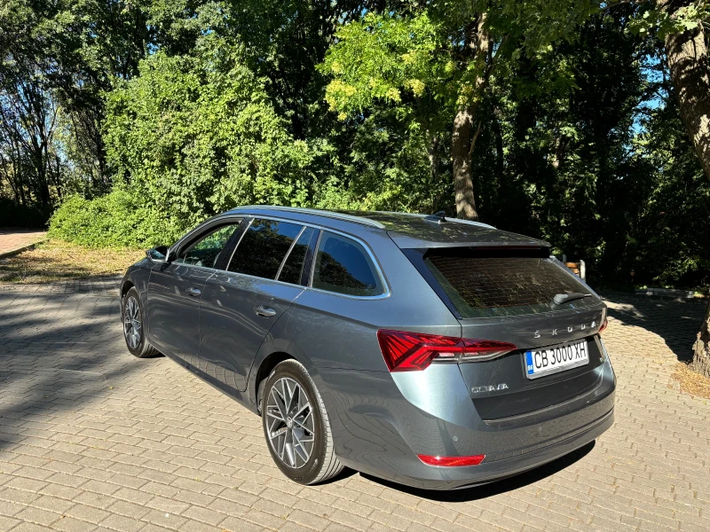 Skoda Octavia ГАРАНЦИОННА МЕТАН, снимка 1 - Автомобили и джипове - 47234583