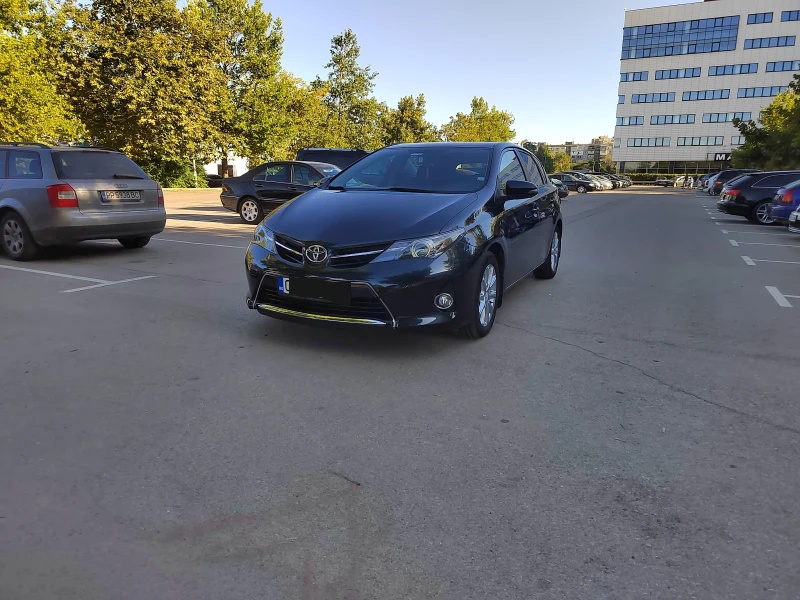 Toyota Auris 1.6 , снимка 3 - Автомобили и джипове - 47286226