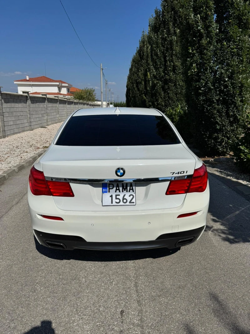 BMW 740 М Пакет, снимка 4 - Автомобили и джипове - 47329409