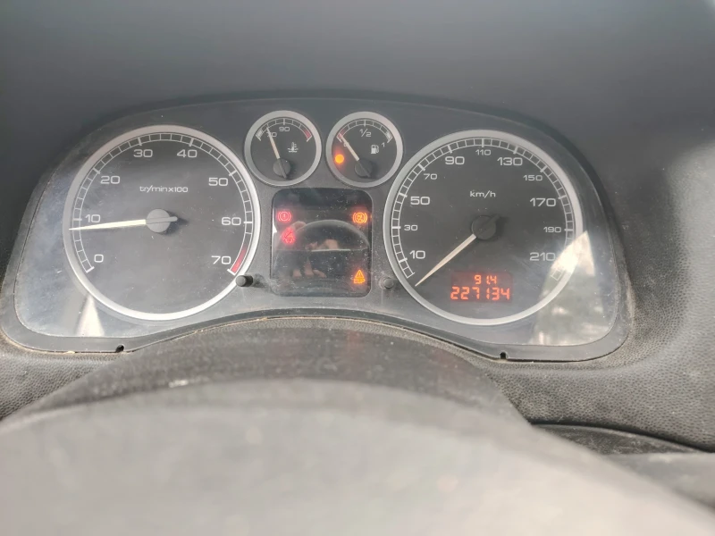 Peugeot 307 1.6, снимка 9 - Автомобили и джипове - 47395356