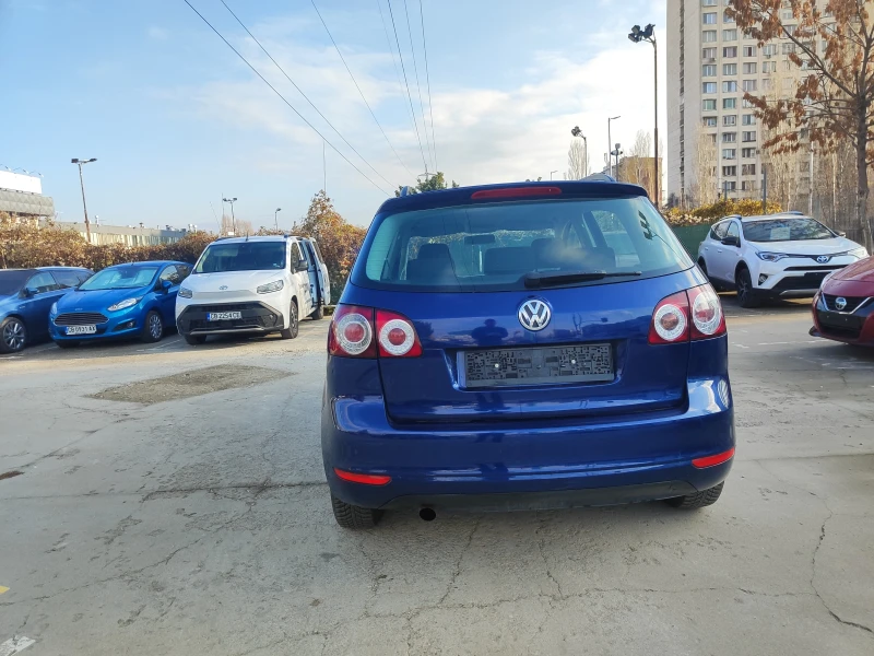 VW Golf Plus 1.6TDi, снимка 6 - Автомобили и джипове - 48145885