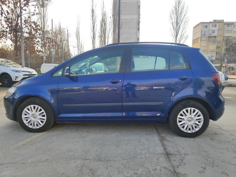 VW Golf Plus 1.6TDi, снимка 8 - Автомобили и джипове - 48145885