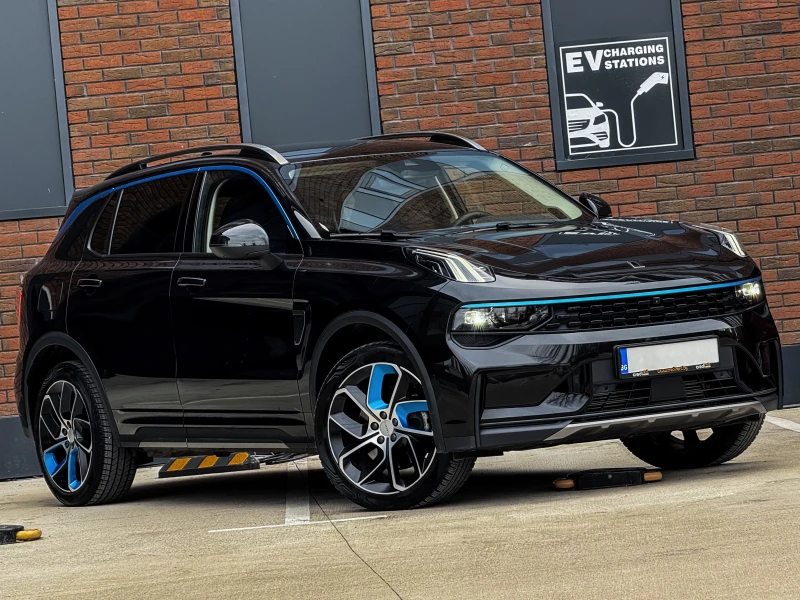 LynkCo 01 1.5TD Plug-in Hybrid DCTH, снимка 3 - Автомобили и джипове - 49027781