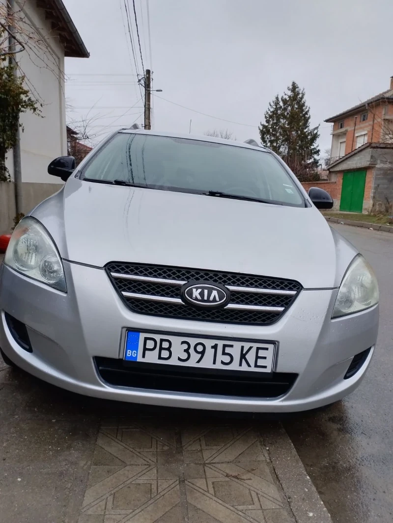 Kia Ceed, снимка 3 - Автомобили и джипове - 49193691