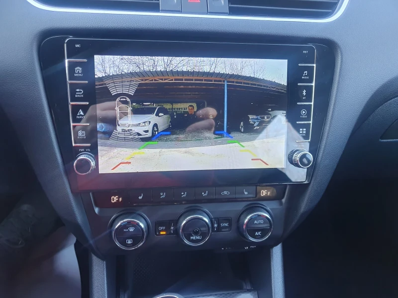 Skoda Octavia 2.0 TDI VRS KOJA NAVI PODGREV KAM. 2017 g EURO 6, снимка 11 - Автомобили и джипове - 51538314