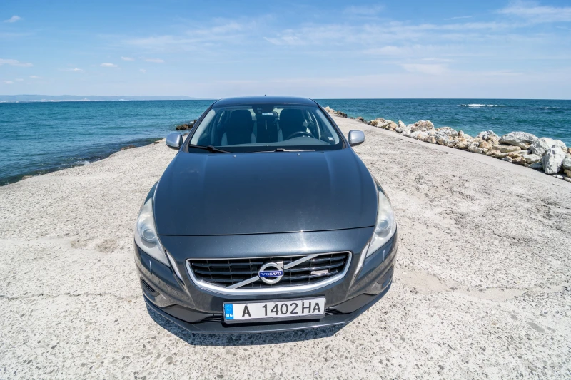 Volvo S60 R-design, снимка 8 - Автомобили и джипове - 51967414