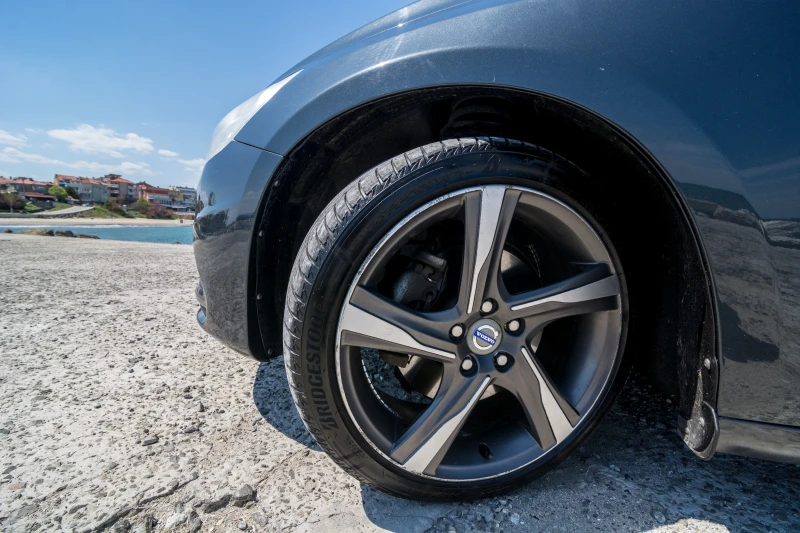 Volvo S60 R-design, снимка 11 - Автомобили и джипове - 51967414