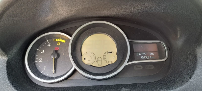 Renault Megane 1.5 DCI, снимка 7 - Автомобили и джипове - 52565997