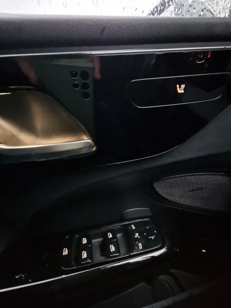 Mercedes-Benz C 200 C200d 2023/24000km. 163к.с., снимка 17 - Автомобили и джипове - 52891926