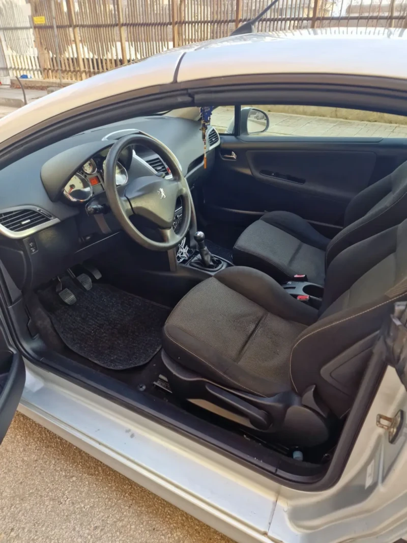 Peugeot 207 CC, снимка 5 - Автомобили и джипове - 53035618