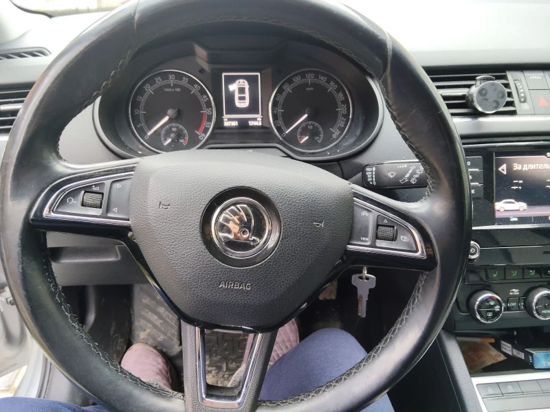 Skoda Octavia, снимка 15 - Автомобили и джипове - 53506502