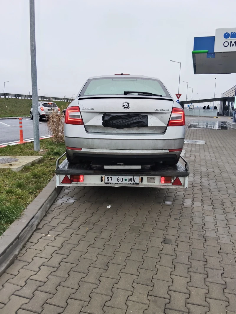 Skoda Octavia, снимка 7 - Автомобили и джипове - 53035812