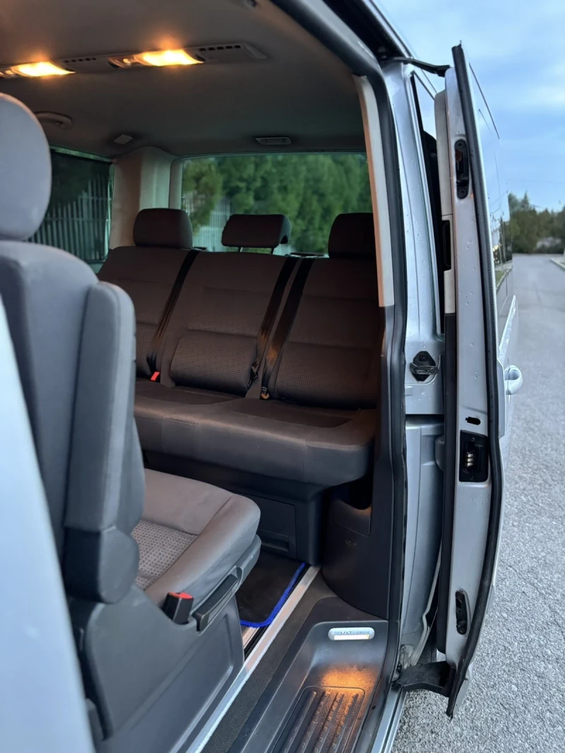 VW Multivan, снимка 8 - Автомобили и джипове - 53386422