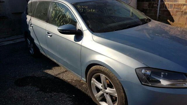 VW Passat 2,0TDI CFFA, снимка 4 - Автомобили и джипове - 42072374