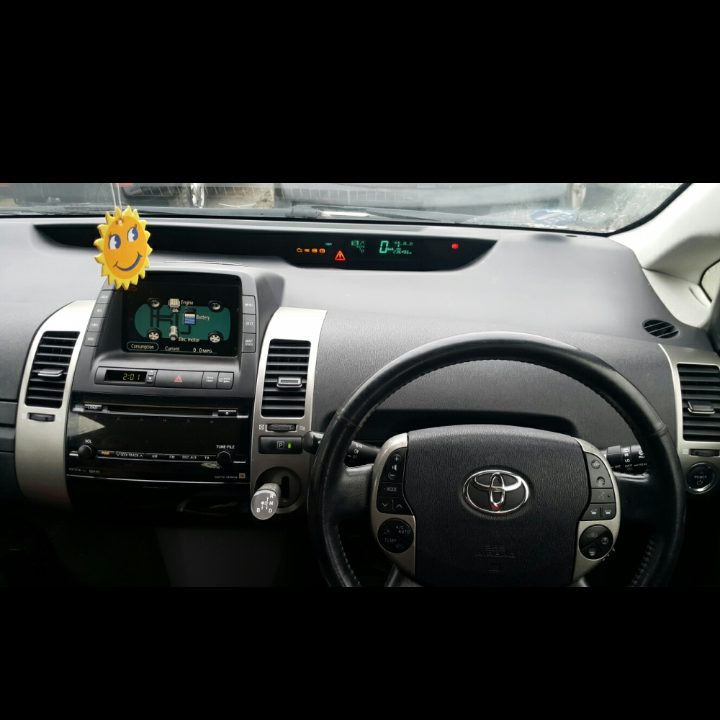 Toyota Prius, снимка 5 - Автомобили и джипове - 23745307