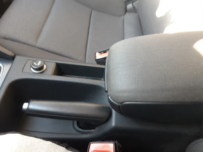 Audi A3 1.6 - изображение 7