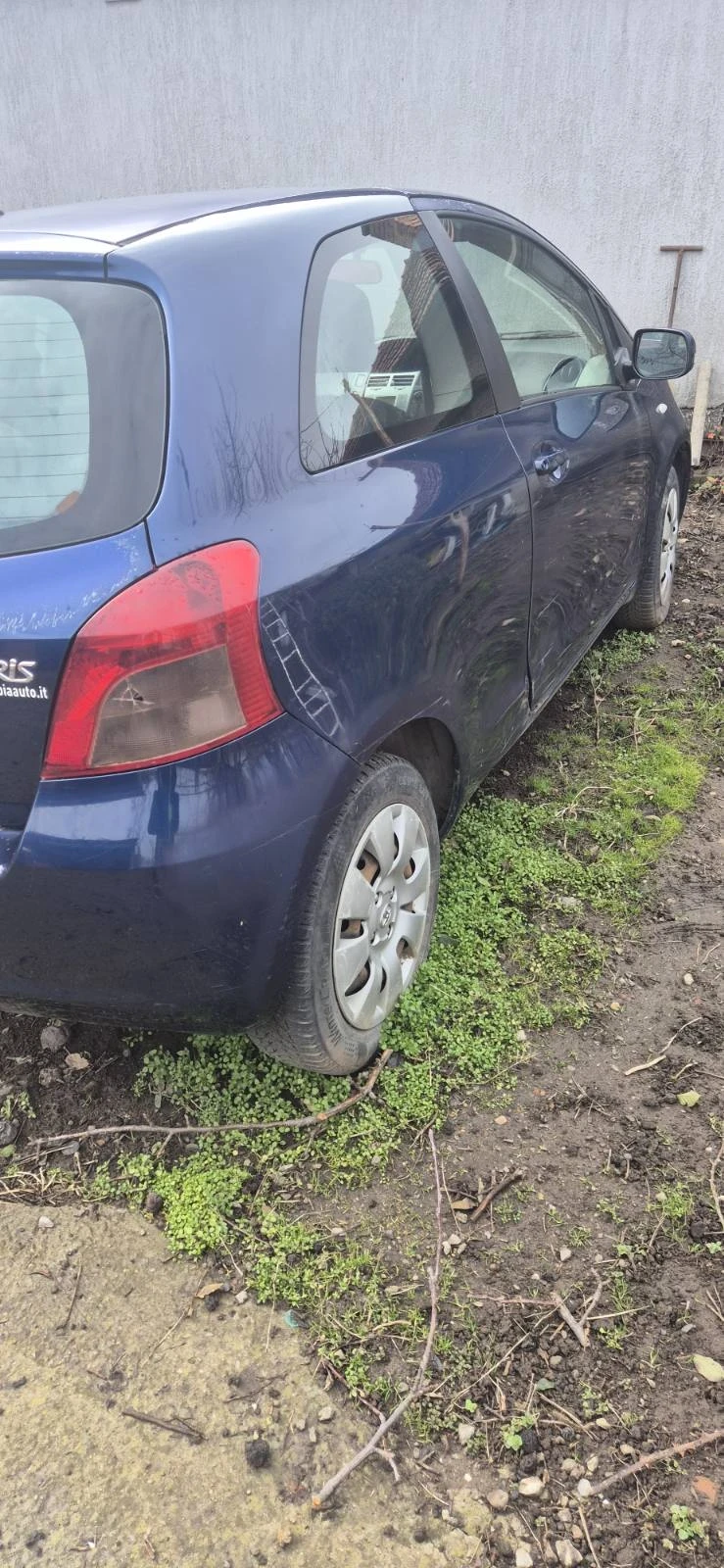 Toyota Yaris Лек, снимка 5 - Автомобили и джипове - 53501838