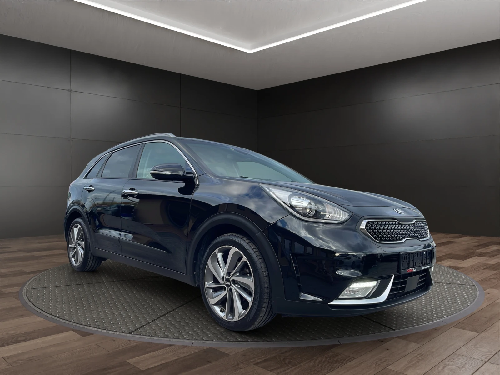 Kia Niro 1.6GDI HEV DCT STYLE - изображение 3