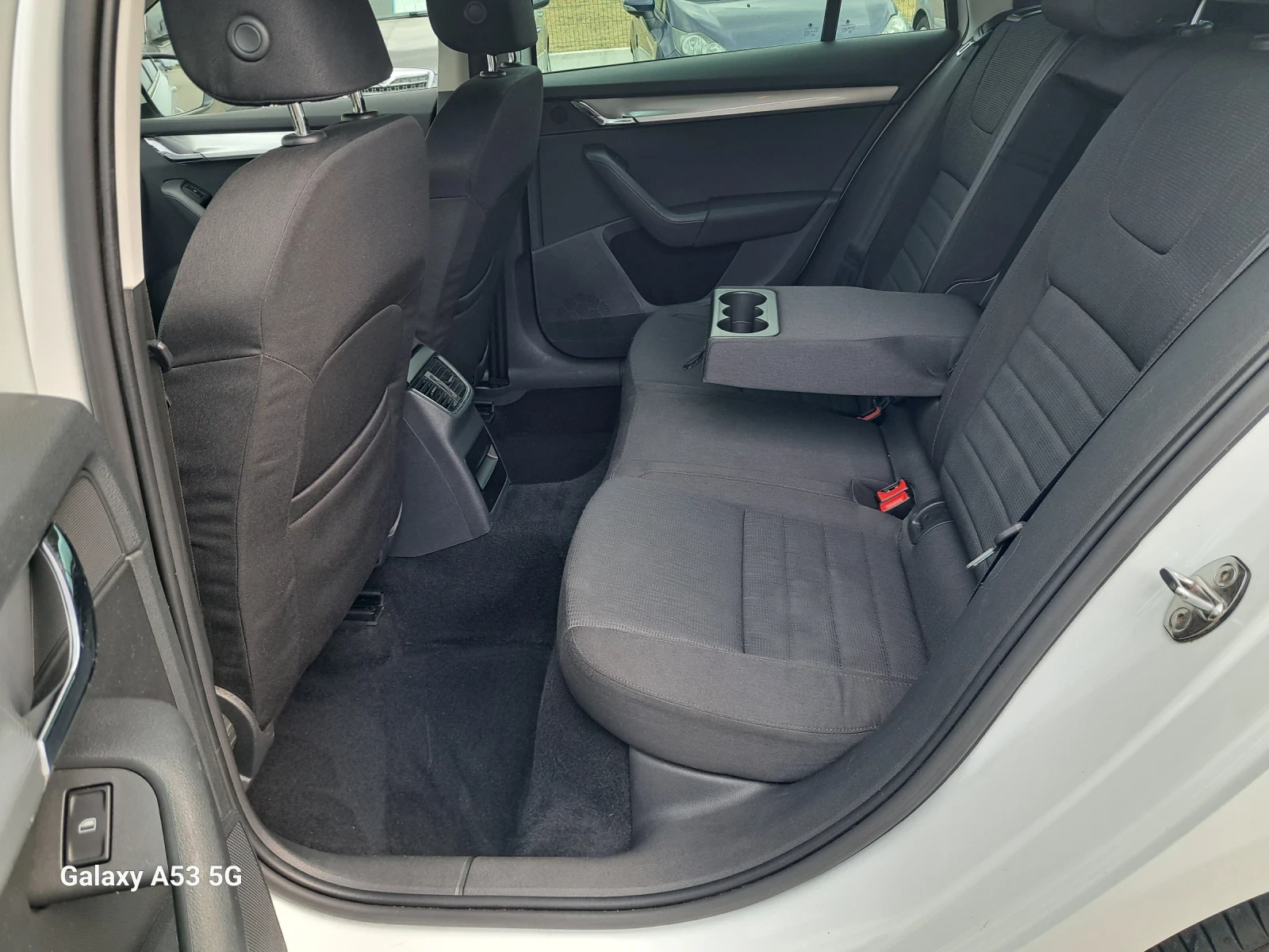 Skoda Octavia 2, 0 tdi 150 ps  DSG - изображение 10