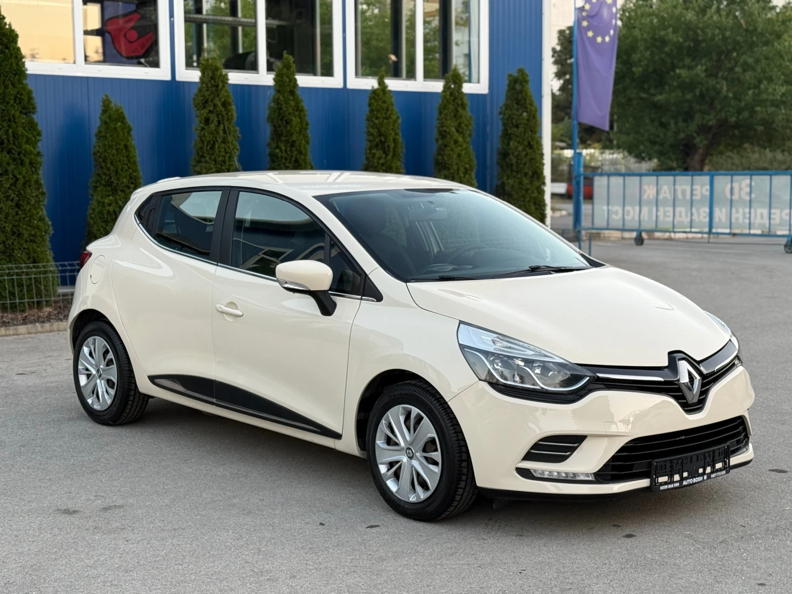 Renault Clio 1.5 DCI 90K.S NAVI* 160 000KM* * EURO5B* PARKTRONI - изображение 2