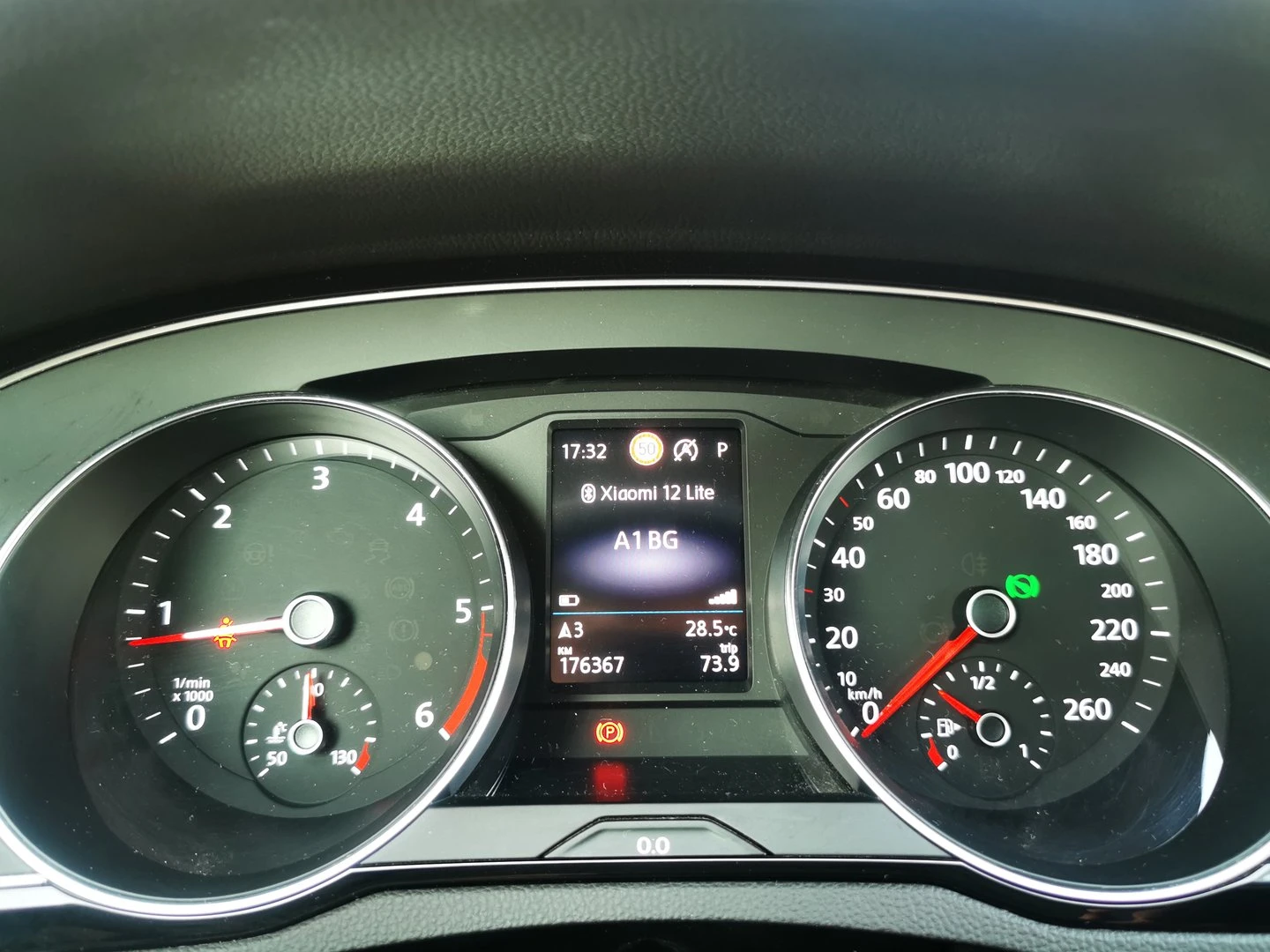 VW Passat VW Passat Var. Business 2.0 TDI SCR DSG | Mobile.bg � ����������� 10