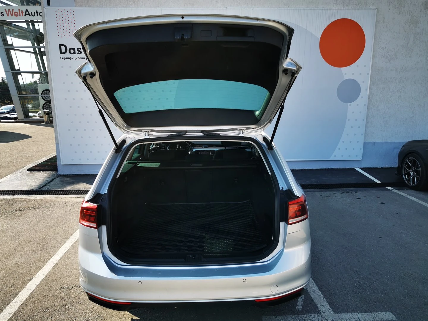 VW Passat VW Passat Var. Business 2.0 TDI SCR DSG - изображение 9