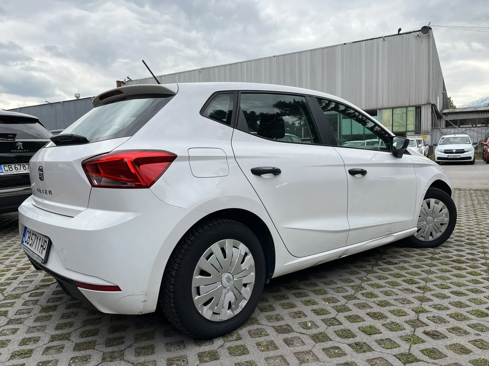 Seat Ibiza MPI 80 к.с + Газ - изображение 5