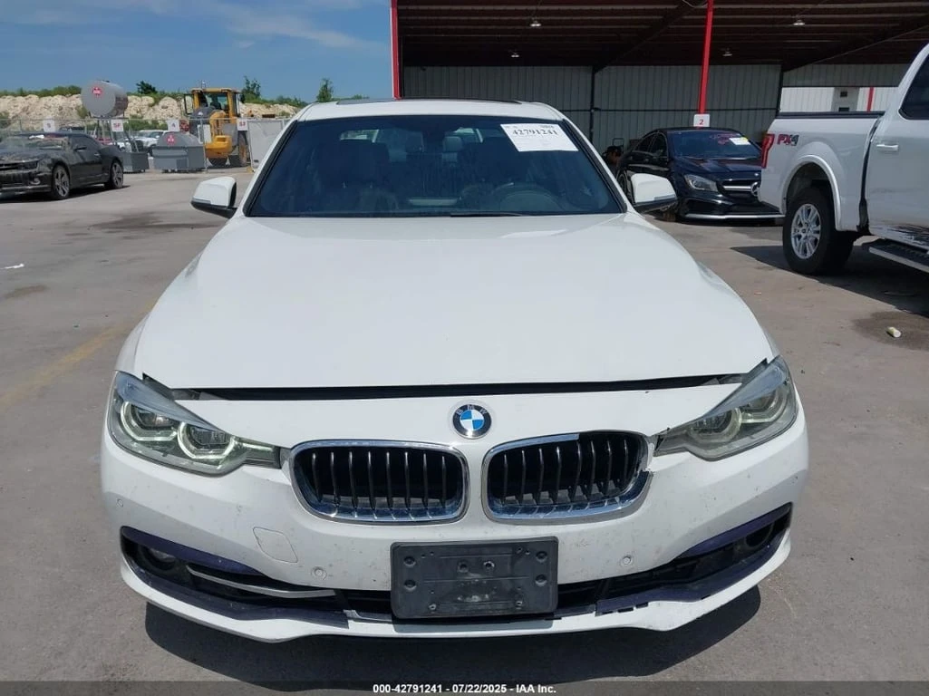 BMW 330 * CARFAX *    | Mobile.bg   12