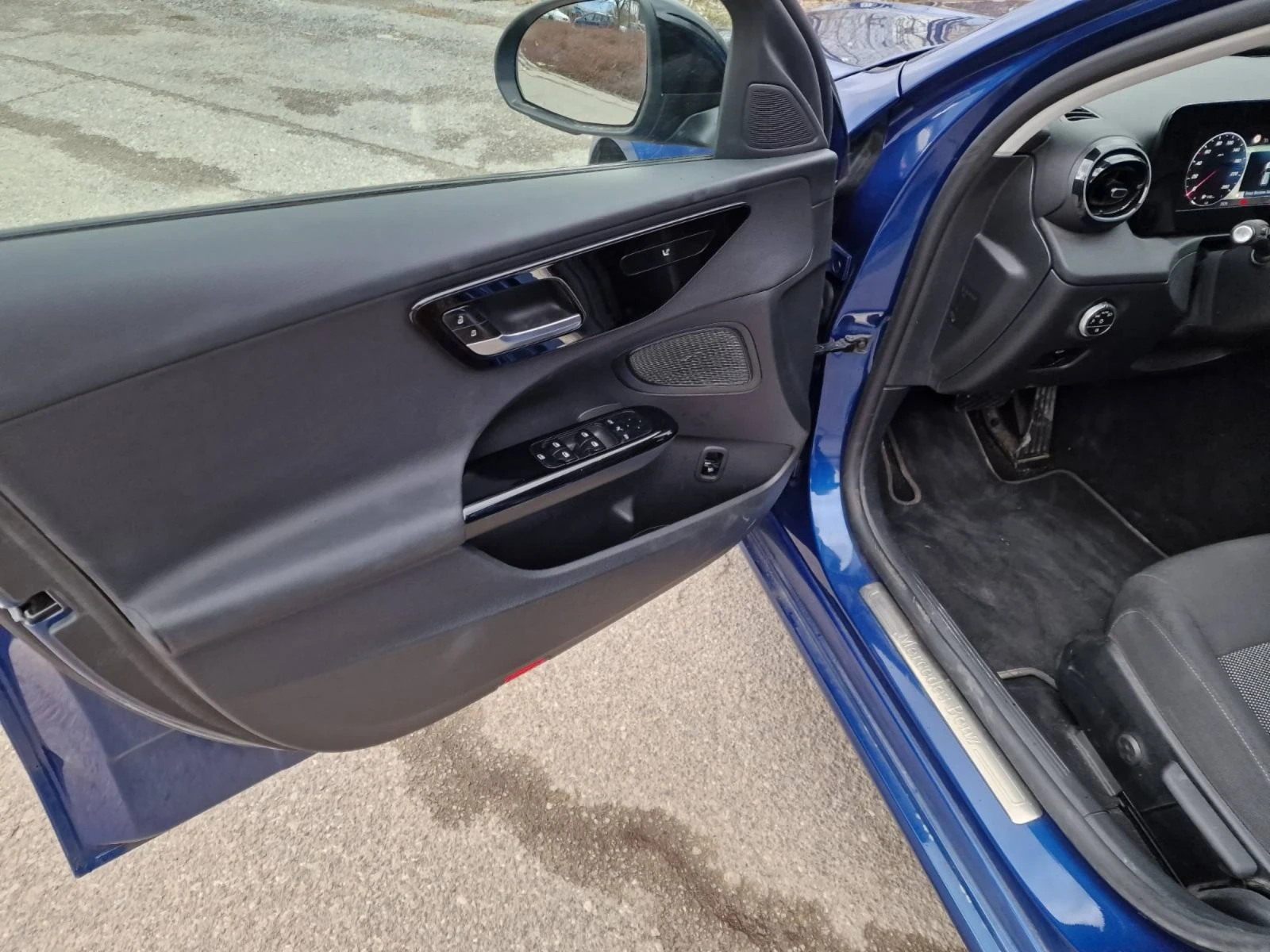 Mercedes-Benz C 200 C200d 2023/24000km. 163к.с. - изображение 9