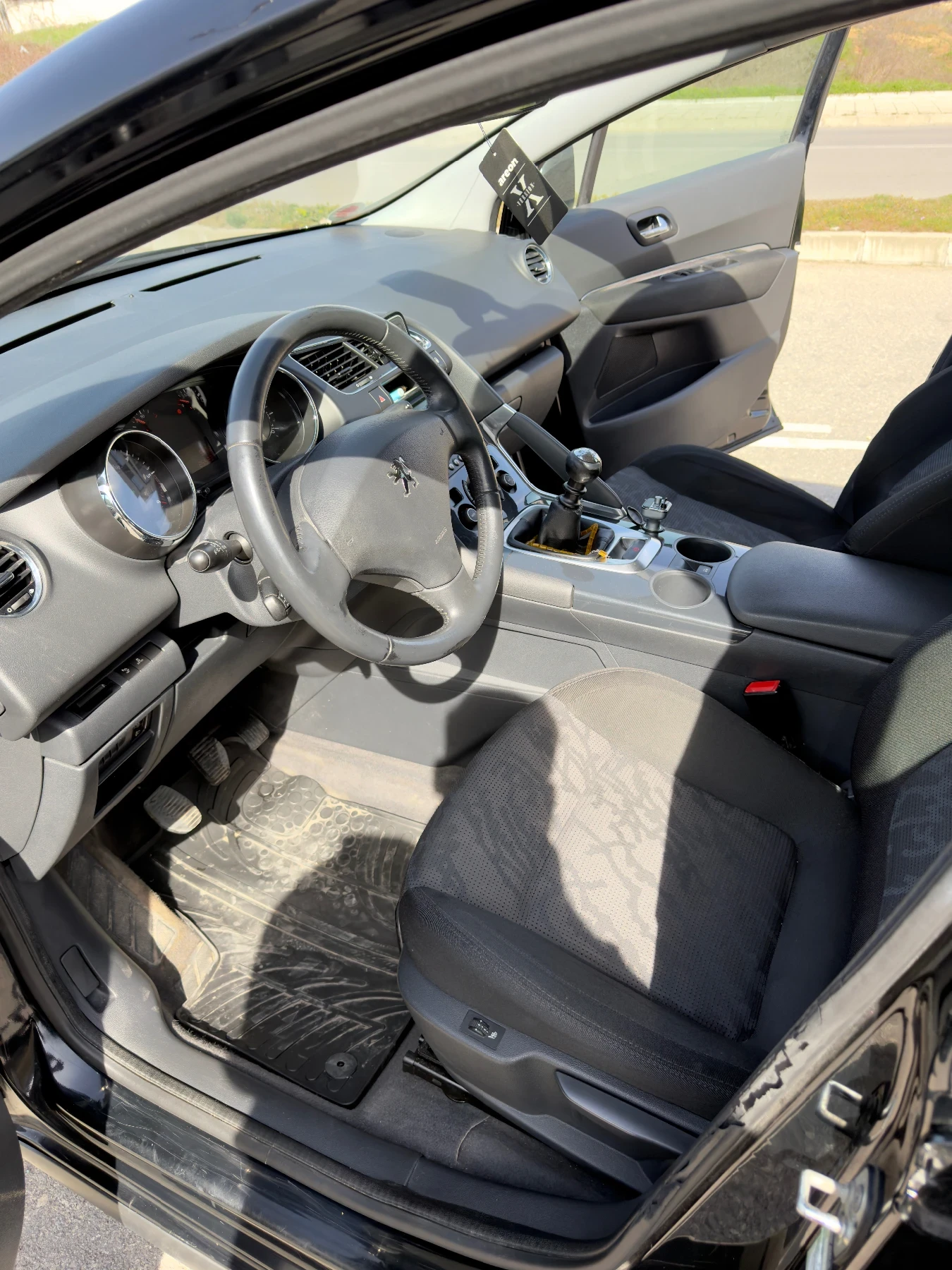 Peugeot 3008 2.0HDI/150к.с/ОБСЛУЖЕНА/TOP/PANO, снимка 7 - Автомобили и джипове - 53798115