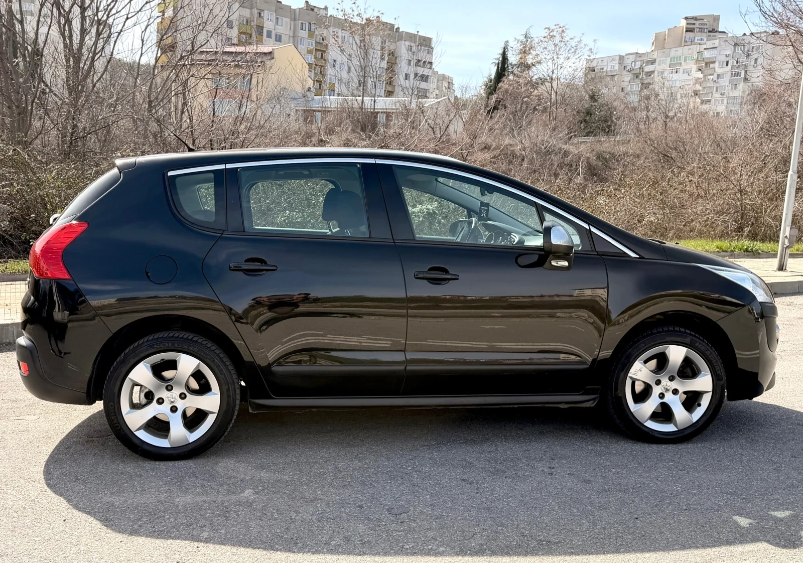 Peugeot 3008 2.0HDI/150к.с/ОБСЛУЖЕНА/TOP/PANO, снимка 4 - Автомобили и джипове - 53798115