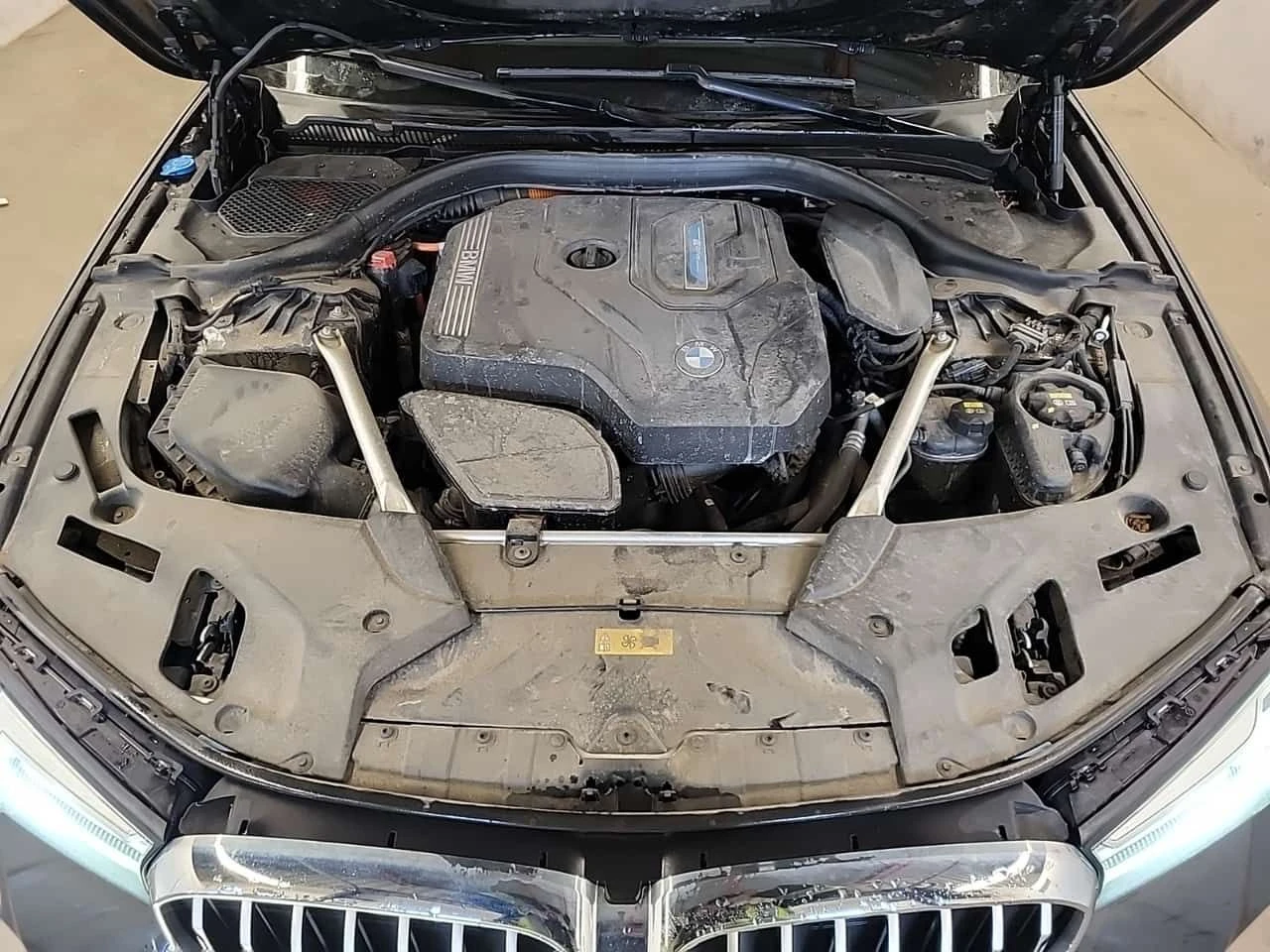 BMW 530E * XDRIVE * CARFAX * 2 КЛЮЧА * ПАНОРАМА, снимка 16 - Автомобили и джипове - 53870447