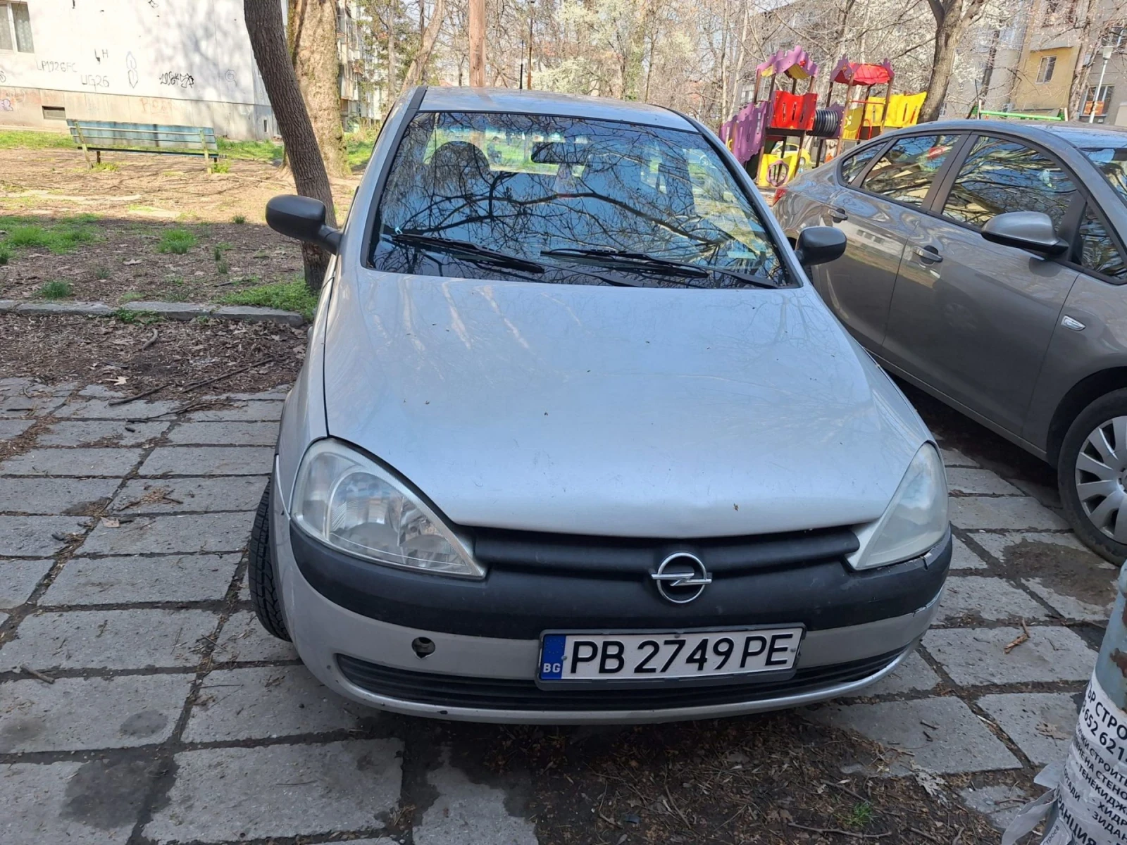 Opel Corsa 1.0i Климатик, снимка 3 - Автомобили и джипове - 53976526