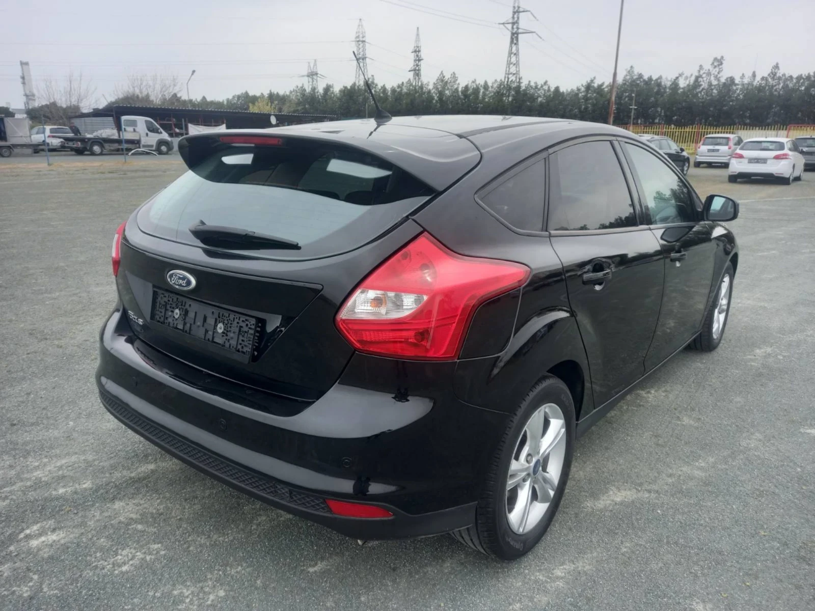 Ford Focus 1.6, снимка 4 - Автомобили и джипове - 54479174