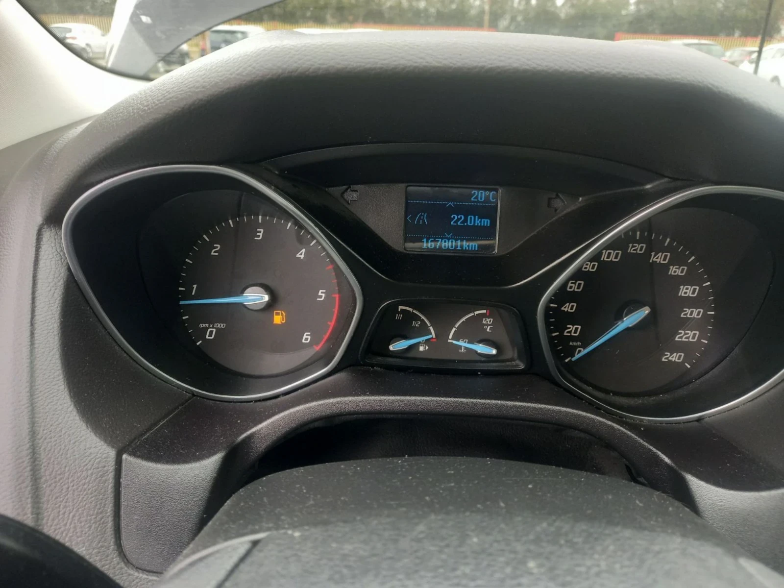 Ford Focus 1.6, снимка 9 - Автомобили и джипове - 54479174