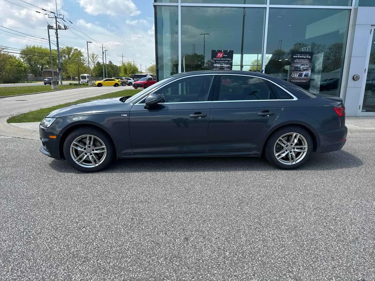 Audi A4 * FULL S LINE* ДИСТРОНИК* 360 КАМЕРА* ОДБУХВАНЕ* , снимка 3 - Автомобили и джипове - 54663637