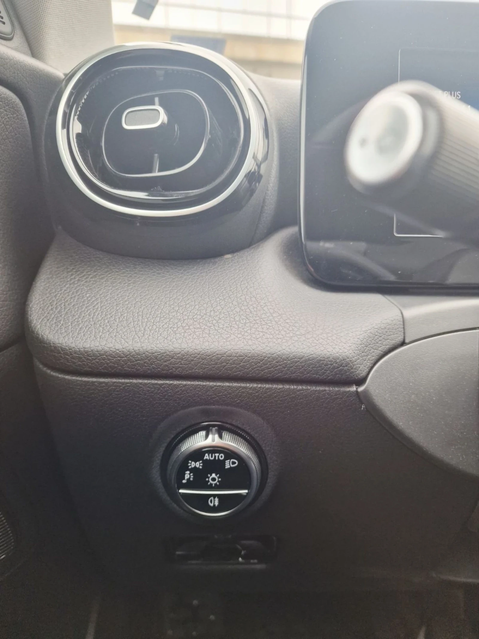 Mercedes-Benz C 200 C200/2023/163k.c. Germany 30000km, снимка 12 - Автомобили и джипове - 55095811